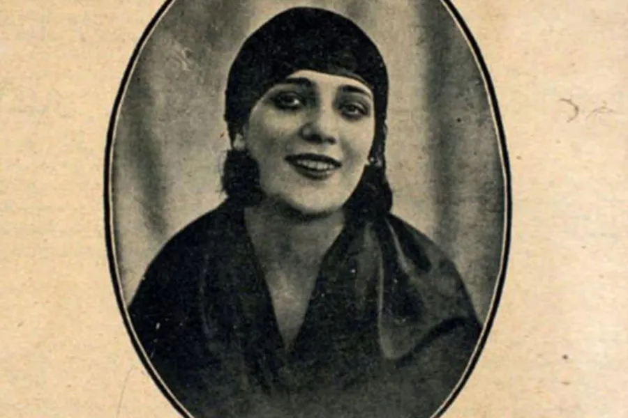 Şükûfe Nihal Başar