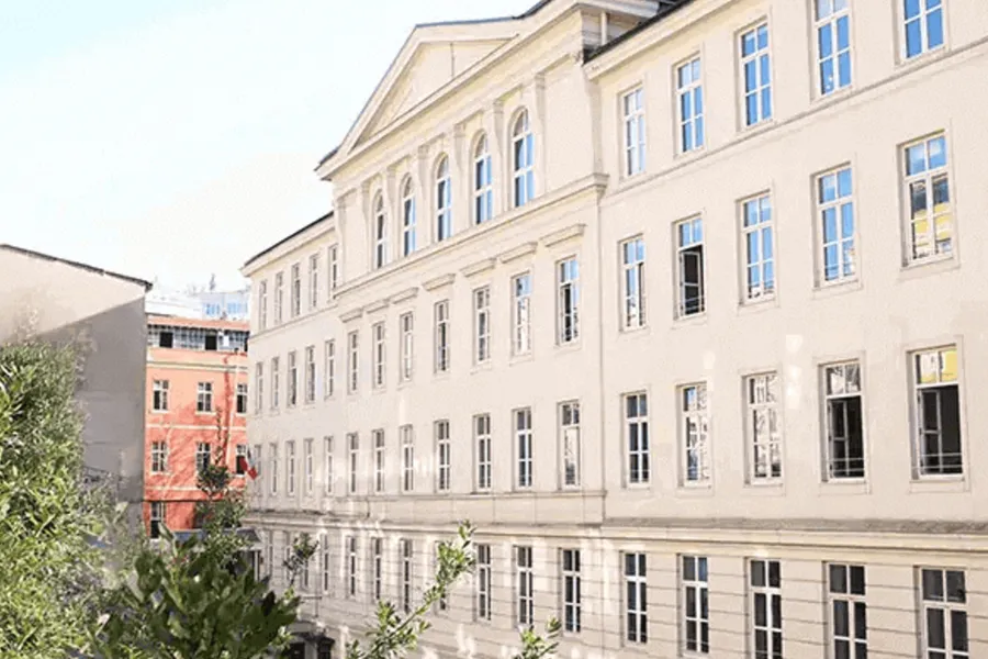 Galileo Galilei İtalyan Lisesi