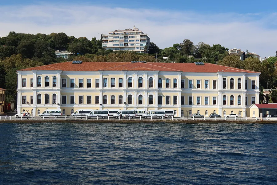 Kabataş Erkek Lisesi