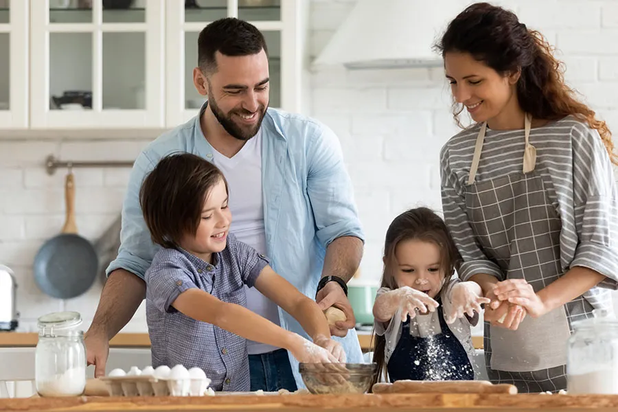 Çocuklarınızla Evde Yapabileceğiniz 10 Eğlenceli ve Yaratıcı Aktivite