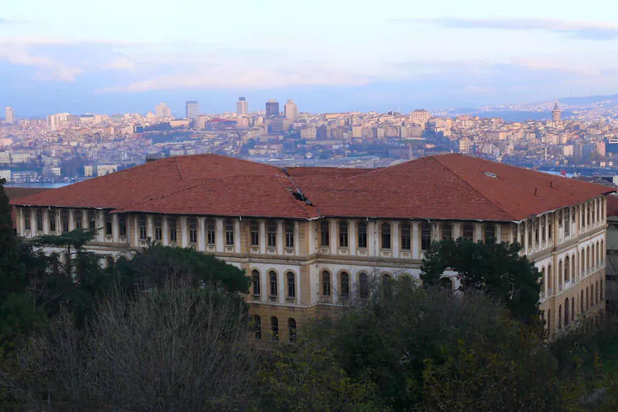 Darüşşafaka Lisesi
