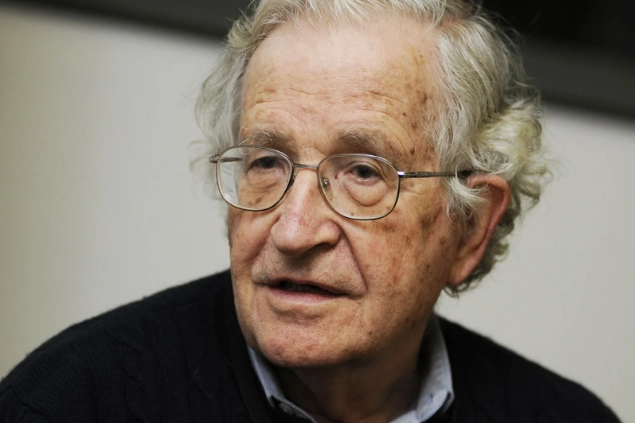 Noam Chomsky'nin Dilbilim Alanına Katkıları