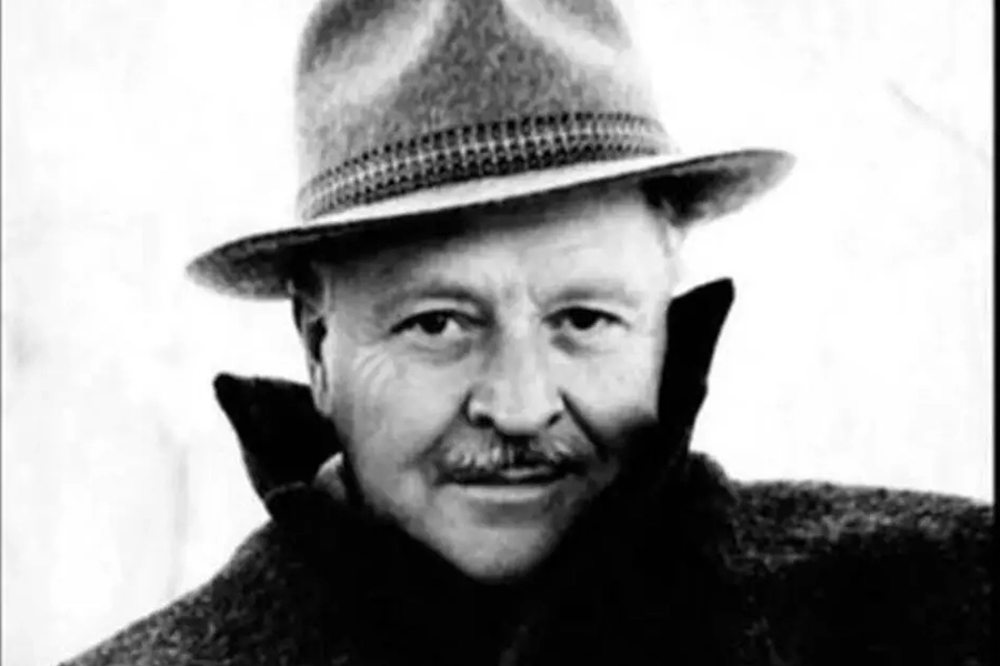 Oktay Rifat Horozcu (1914-1988)